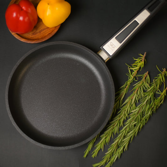 Skk -Titanium Frying Pan