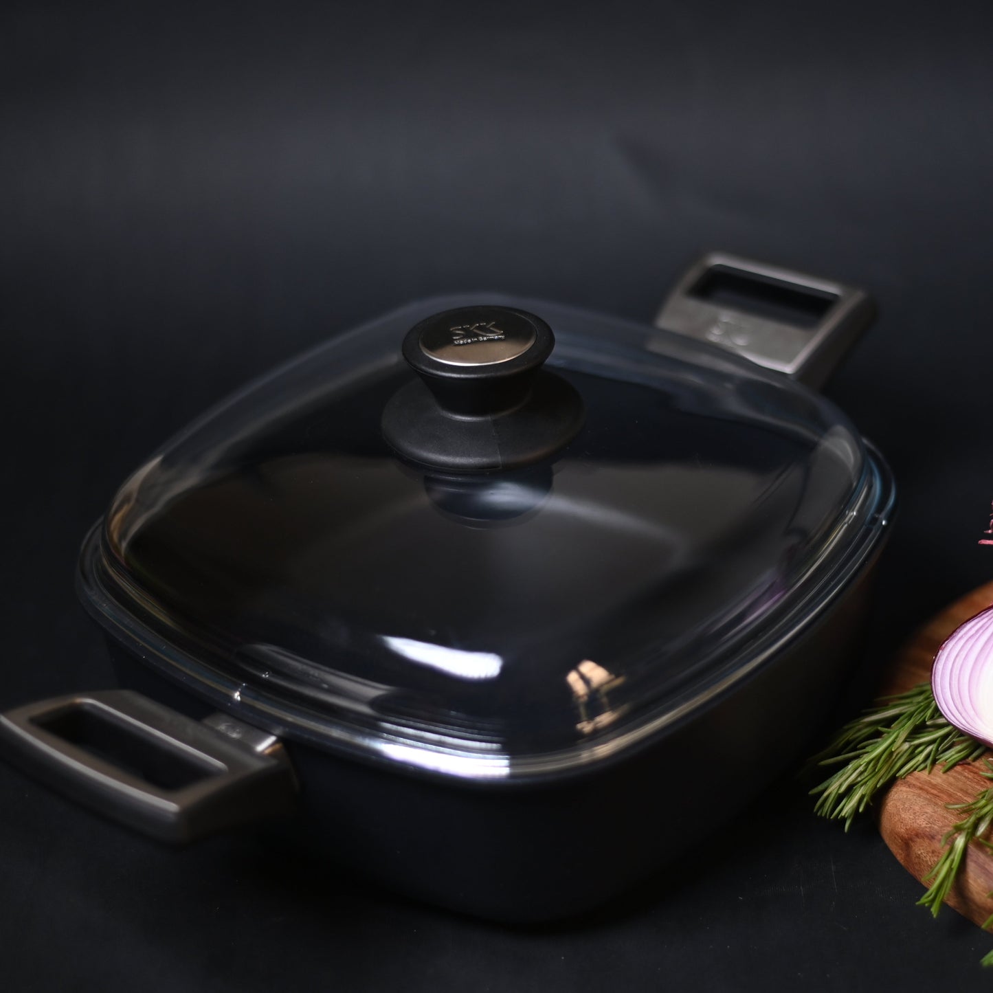Skk - Titanium Square Casserole with Lid